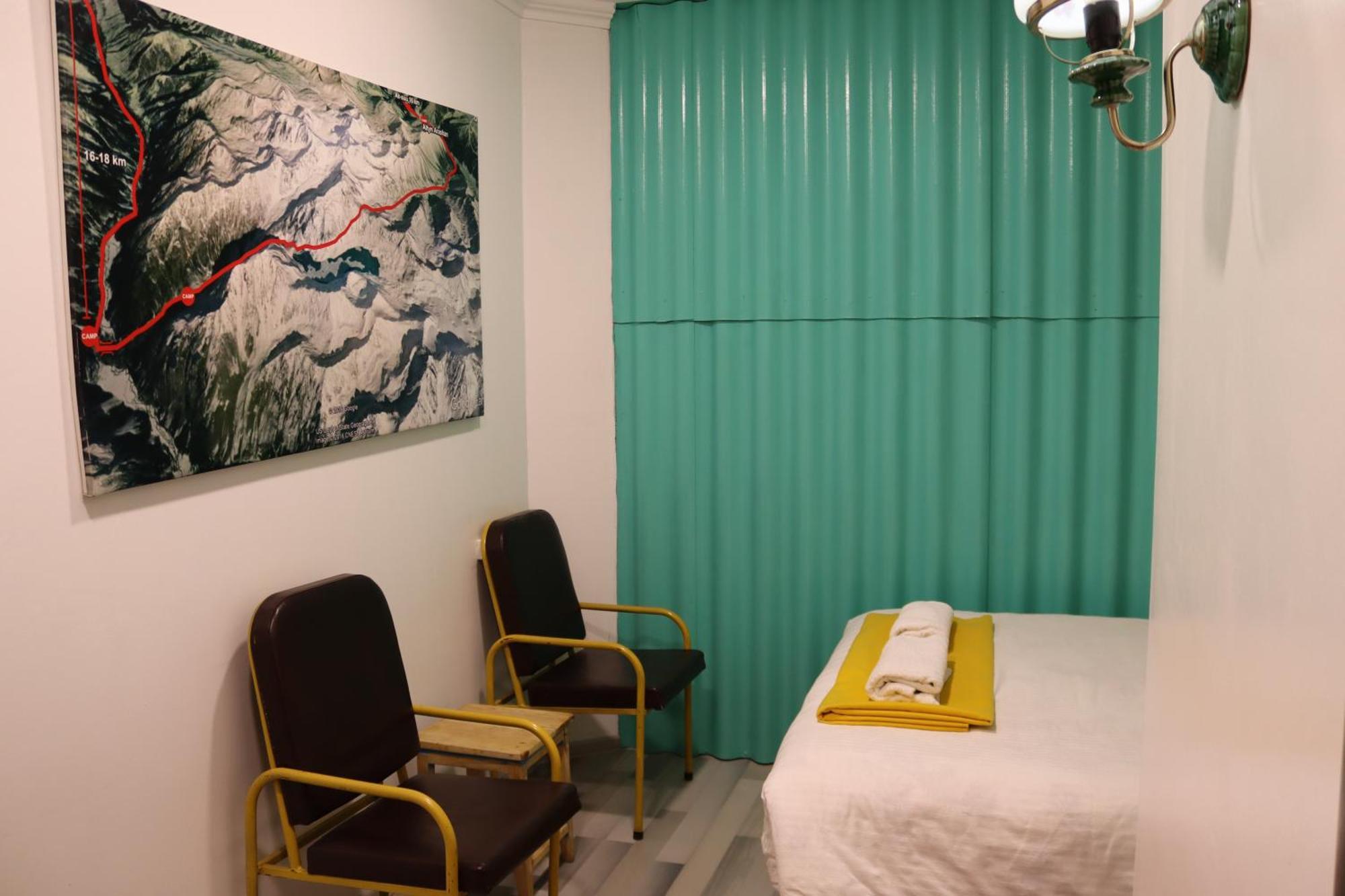 Duet Hostel & Hotel Karakol Cameră foto