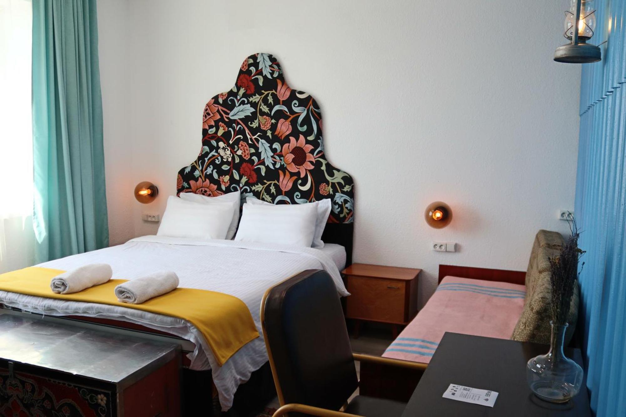 Duet Hostel & Hotel Karakol Cameră foto